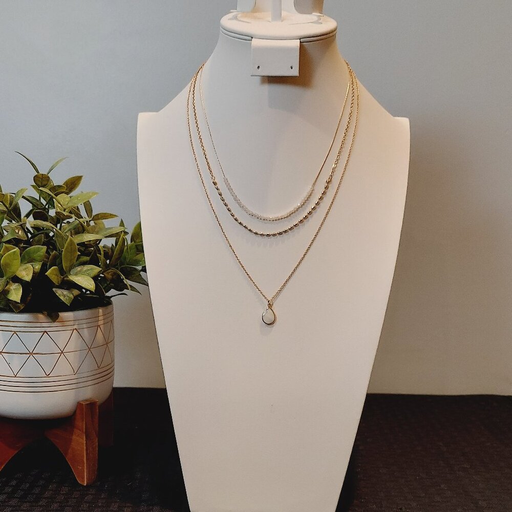 ππNWT LC LAUREN CONRAD MOTHER-OF-PEARL MULTI-STRAND NECKLACE - Picture 2 of 8
